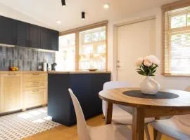Corner House