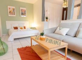Le Panama - 5 min du centre, 500m2 de jardin: Évreux şehrinde bir otel