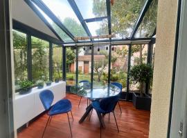 Duplex-Saint-Rémy-lès-Chevreuse, ξενοδοχείο που δέχεται κατοικίδια σε Saint-Remy-les-Chevreuse