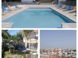 Les Pieds Dans L'eau Accés direct à la plage，拉孔提涅的飯店