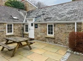 The Piggery - Uk49014