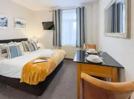 Pier View Apartment 1 - Uk48503