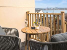 River View, hotel in Saltash