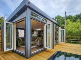 Pigeon Coo Lodge, hotel v destinaci Shalfleet