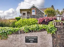 Mc Callstown House Apartment