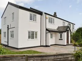 Bank Lane House