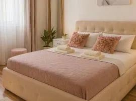 Apartment #Story