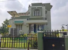 Marshal's Den Near Isha Yoga