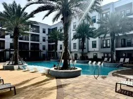 New! 1 Bed 1 Bath Medical Center NRG Area Middle of Everywhere