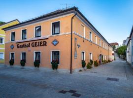 Gasthof Geier, posada u hostería en Wörth an der Donau