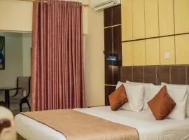 Forever Hotel and Suites