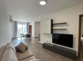 Spacious Stay new 2 Bed and Balcony