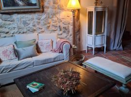 La Casona del Pirón, khách sạn ở Torreiglesias