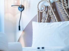 Santa Rosa Apartments, hotel v destinaci Kalamata