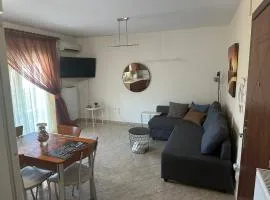 TONI HOuSE