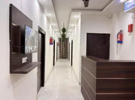 Hotel Indirapuram Residency