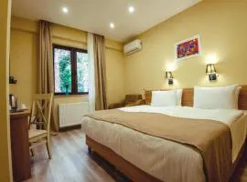 Hotel Brick House