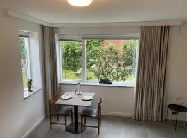 Lovely room near train&airport
