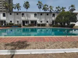 Town House El Retiro