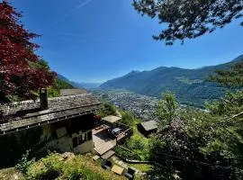 Chalet avec vue panoramique sur les montagnes