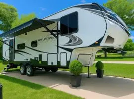 The Reflection-Walk to Oaklawn & Bathhouses in Downtown Hot Springs