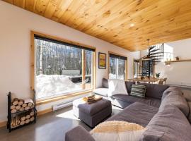 Chalet LUMI, chal&eacute; alpino em Petite-Rivi&egrave;re-Saint-Fran&ccedil;ois
