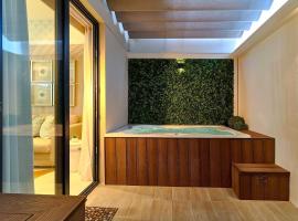 ®{Peaceful~Retreat} @DowntownSD HotTubGymFamily, hotel en Santo Domingo