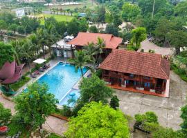 Khu DL ST Cánh Đồng Vàng, hotel a Yên Ha