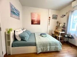 LovelyPhimHousE