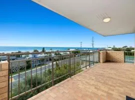 Sea Gaze 3 - With Remarkable Ocean Views