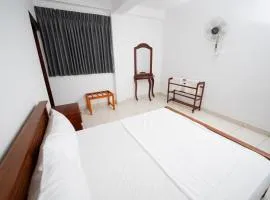 BYLAKE HOSTEL Kandy