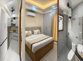 Akshay premium suites1 BHK Serviced Apartments Near Artemis Hospital Sector 52
