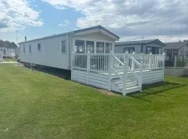 Caravan With Stunning Sea Views At Broadland Sands Holiday Park Ref 20274Bs