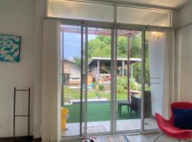 Mae Wad House, hotel v destinaci Ban Nong Pla Man