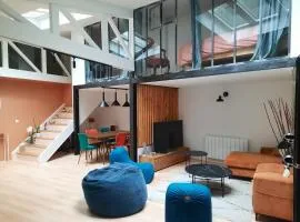 Loft 4-5 personnes à Montmartre - parking privé sur réservation