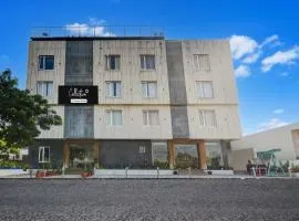 Collection O Goverdhan Villas