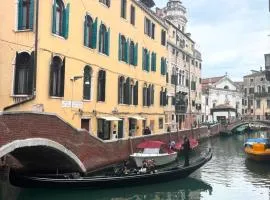B&B Luxury San Firmino Canal View