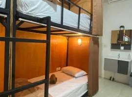 Fi Hostel Kuta Lombok
