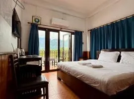 Domon Riverside Hotel