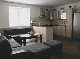 Apartmán Pasohlávky - rodinný komfort se dvěma ložnicemi a kuchyní