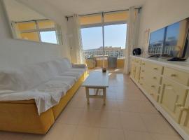 Alquilaencanarias-Medano Lagos de Miramar I, hotel a El Médano