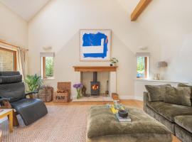Cotswolds Eco House, accessible hotel in Charlbury