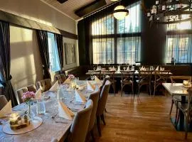 Big River Camp Hotel & Spa