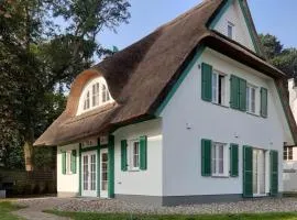 Traditionelles Reethaus direkt an der Ostsee