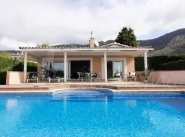 Alquiler de espaciosa casa en privilegiada zona residencial cercana a Roses y Empuriabrava - ES-366-9