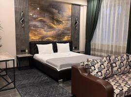 Гостиница Берлога, hotel a Pavlodar