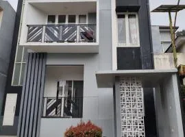 Villa Gamelas Kusuma Pinus Batu