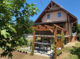 Panoráma Apartman, hotel in Zamárdi