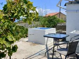 Ambelaki Cottage