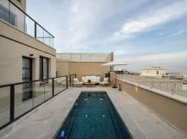 ריזורט האחוזה The main villa